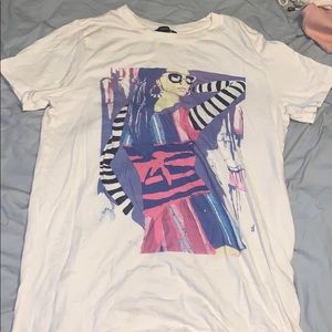Over sized graphic t
